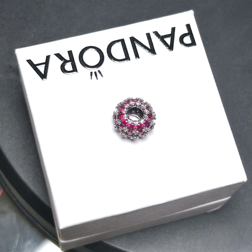 PANDORA Sparkling Pavé Round Pink Charm w/box - Picture 3 of 11